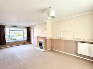 Living Room- click for photo gallery